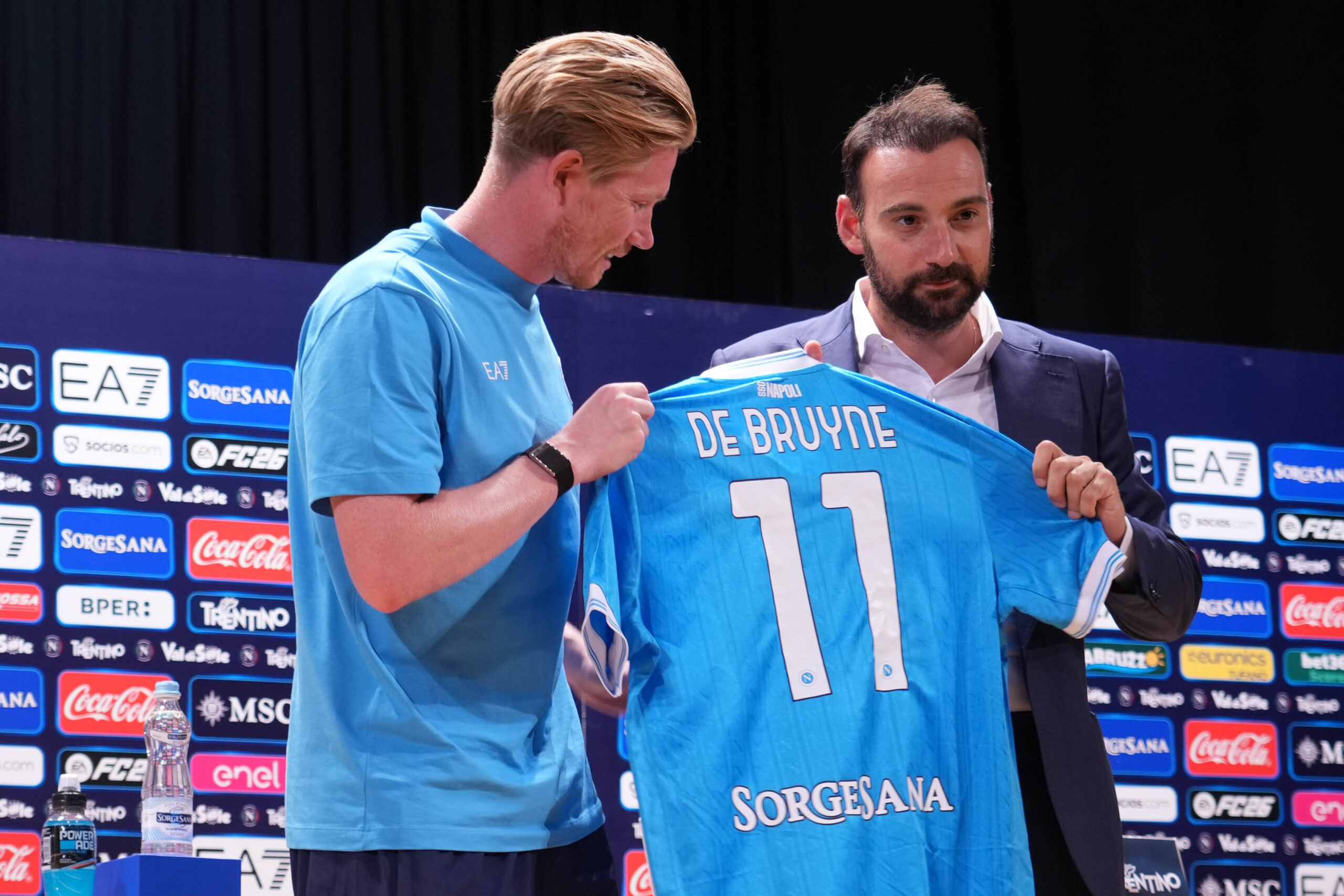 Dimaro, italy: kevin de bruyne of ssc napoli during the presentation press conference, pk, pressekonferenz in dimaro, it